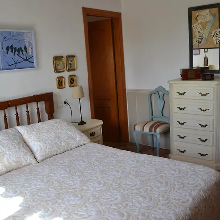 Chalet En Con Piscina Privada *